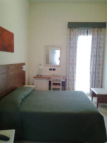 Imagen de la habitación del Hotel Complesso Turistico Alberghiero Delle Rose. Foto 13