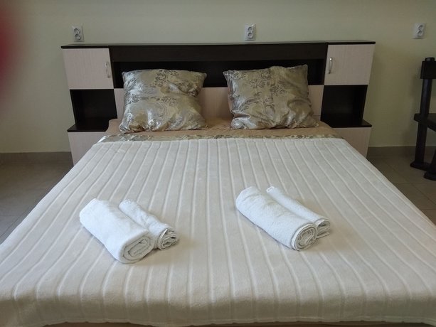Imagen de la habitación del Hotel Complex Camelot. Foto 15