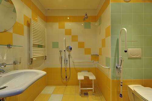 Imagen de la habitación del Hotel Complex Curie. Foto 4