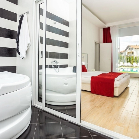 Imagen de la habitación del Hotel Complex Europe. Foto 8