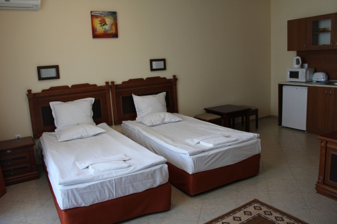 Imagen de la habitación del Hotel Complex Karolina. Foto 2