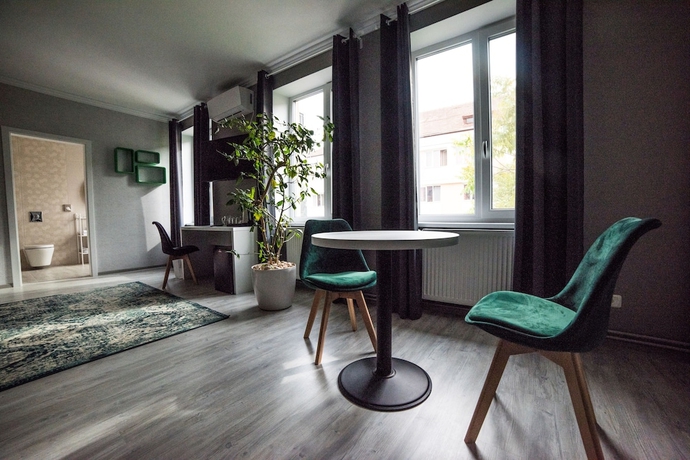 Imagen de la habitación del Hotel Complex Living. Foto 12