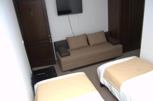 Imagen general del Hotel Complex Parc Pini Moinesti. Foto 2