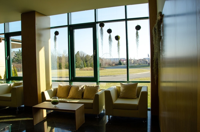 Imagen de los interiores del Hotel Complex Silva. Foto 17