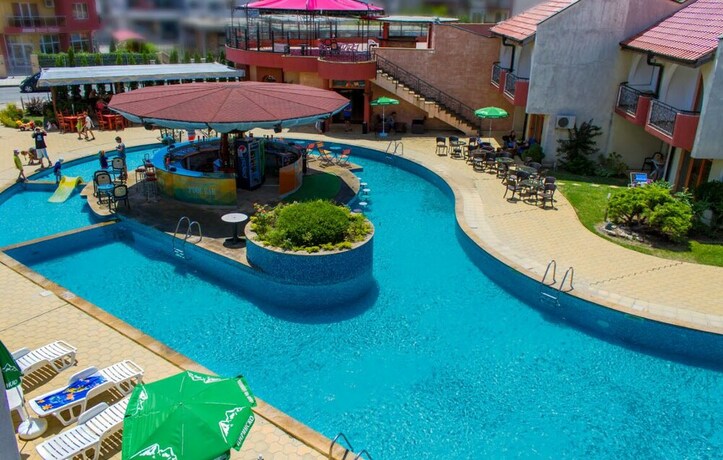 Imagen de los exteriores del Hotel Complex Sunrise All Inclusive. Foto 30