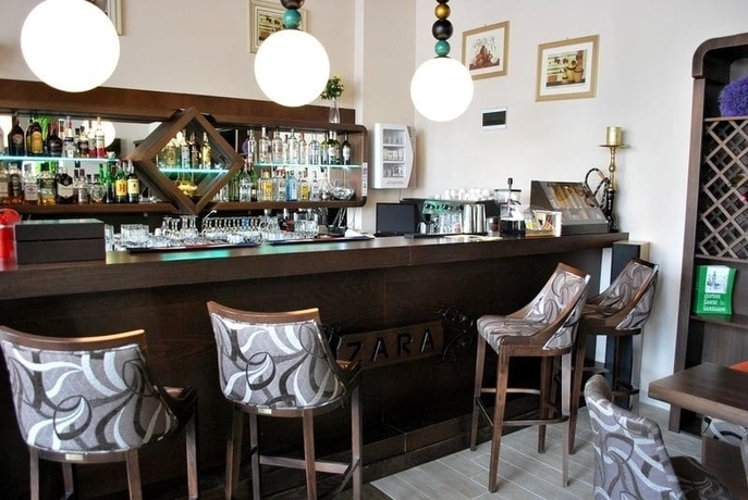 Imagen del bar/restaurante del Hotel Complex Zara Bansko. Foto 7