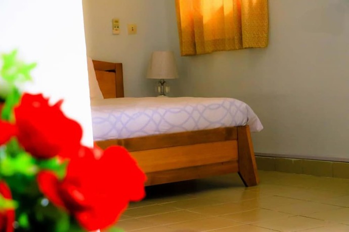 Imagen de la habitación del Hotel Complexe H&ocirc;telier Food And Business. Foto 10