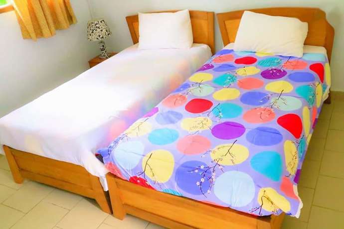 Imagen de la habitación del Hotel Complexe H&ocirc;telier Food And Business. Foto 11