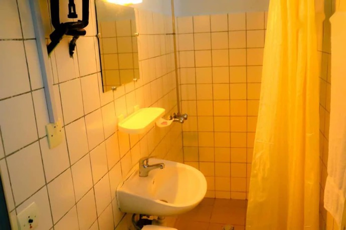 Imagen de la habitación del Hotel Complexe H&ocirc;telier Food And Business. Foto 12