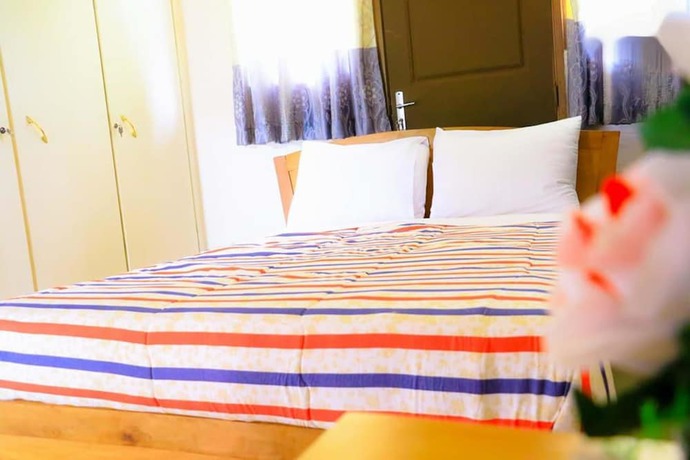 Imagen de la habitación del Hotel Complexe H&ocirc;telier Food And Business. Foto 14