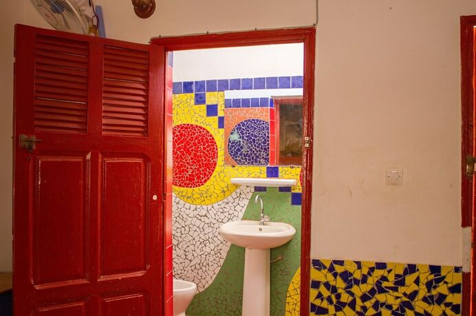 Imagen de la habitación del Hotel Complexe Keur Yaadikoone. Foto 13