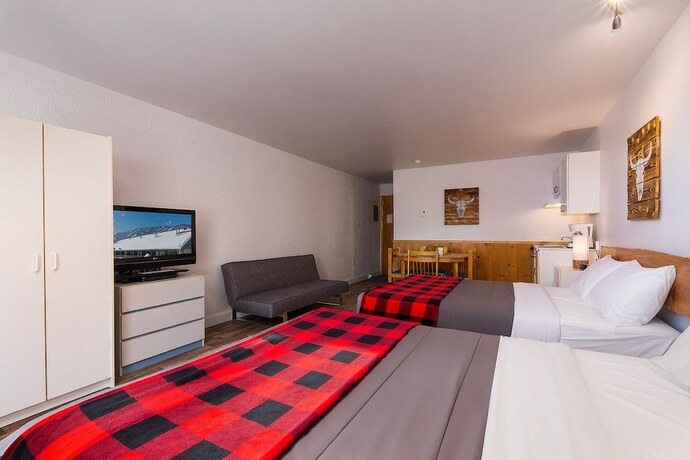 Imagen de la habitación del Hotel Complexe Les Neiges. Foto 16