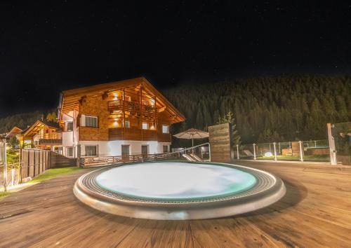 Imagen general del Hotel Comploj Adults only. Foto 1