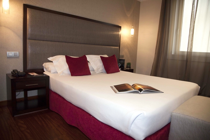 Imagen de la habitación del Hotel Compostela, Santiago de Compostela. Foto 5