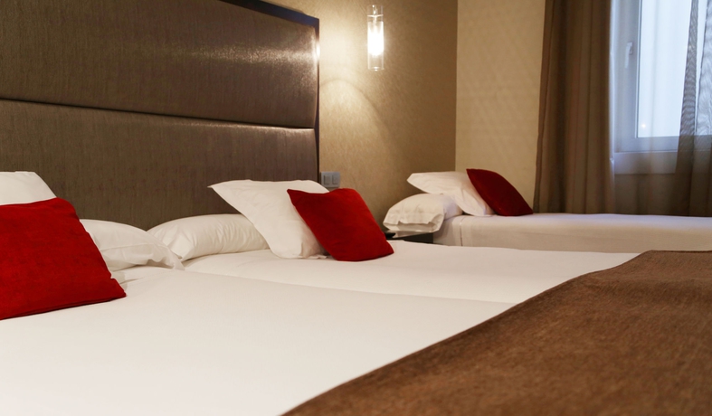 Imagen de la habitación del Hotel Compostela, Santiago de Compostela. Foto 8