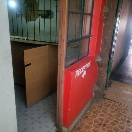 Imagen general del Hotel Comrade Lodge. Foto 11