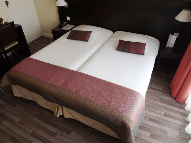 Imagen de la habitación del Hotel Comt&eacute; De Nice, BEAULIEU SUR MER. Foto 3