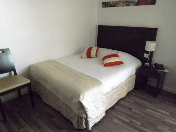 Imagen de la habitación del Hotel Comt&eacute; De Nice, BEAULIEU SUR MER. Foto 5