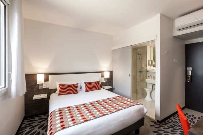 Imagen de los exteriores del Hotel Comt&eacute; D'ornon - Logis and Spa. Foto 13