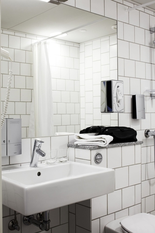 Imagen de la habitación del Hotel Comwell Bygholm Park. Foto 11