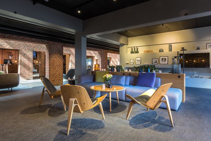 Imagen del bar/restaurante del Hotel Comwell H. C. Andersen Odense Dolce By Wyndham. Foto 2