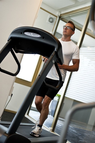 Imagen de los interiores del Hotel Comwell Hvide Hus Aalborg. Foto 12