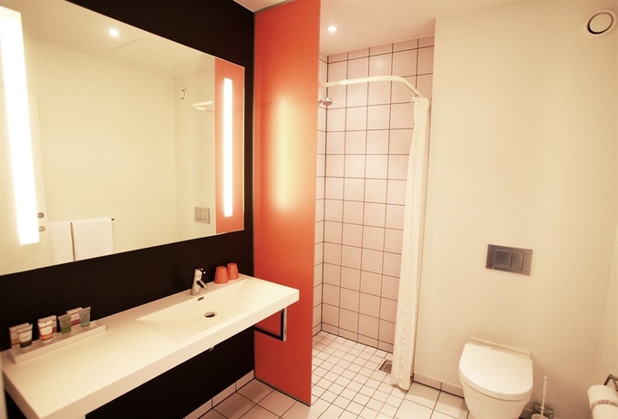 Imagen de la habitación del Hotel Comwell Kellers Park. Foto 5