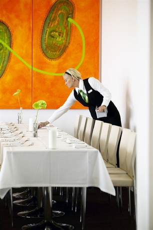 Imagen del bar/restaurante del Hotel Comwell Kellers Park. Foto 3