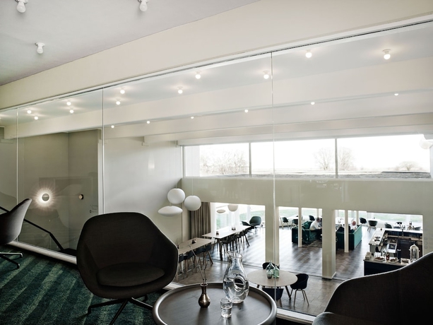 Imagen de los interiores del Hotel Comwell K&oslash;ge Strand. Foto 19