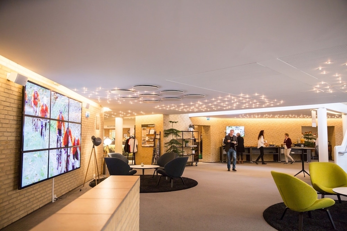 Imagen de los interiores del Hotel Comwell Rebild Bakker. Foto 12