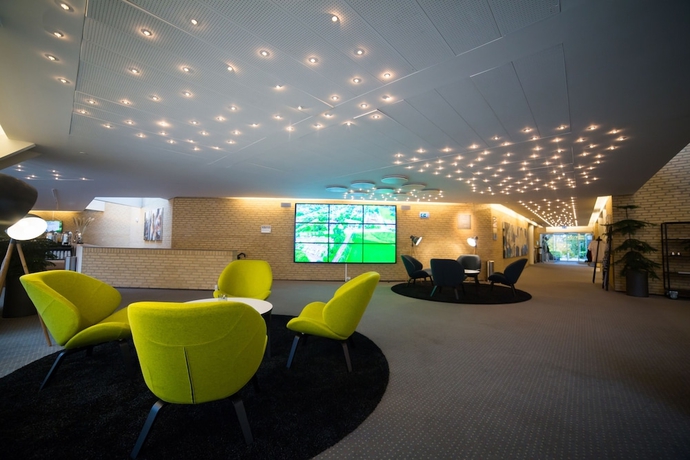 Imagen de los interiores del Hotel Comwell Rebild Bakker. Foto 17