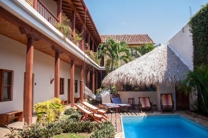 Imagen de la piscina del Hotel Con Corazón. Foto 13