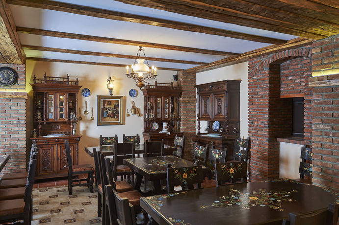 Imagen de los exteriores del Hotel Conacul Ambient. Foto 11