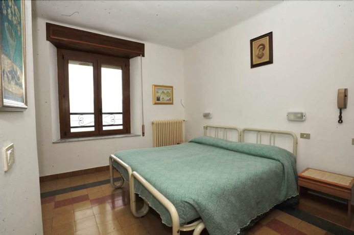 Imagen de la habitación del Hotel Conca D\'Oro, La Santona. Foto 16