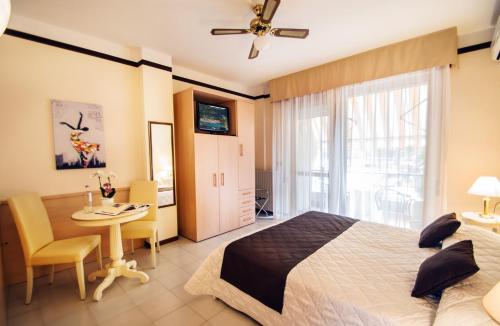 Imagen general del Hotel Conca d\'Oro, Muro. Foto 1