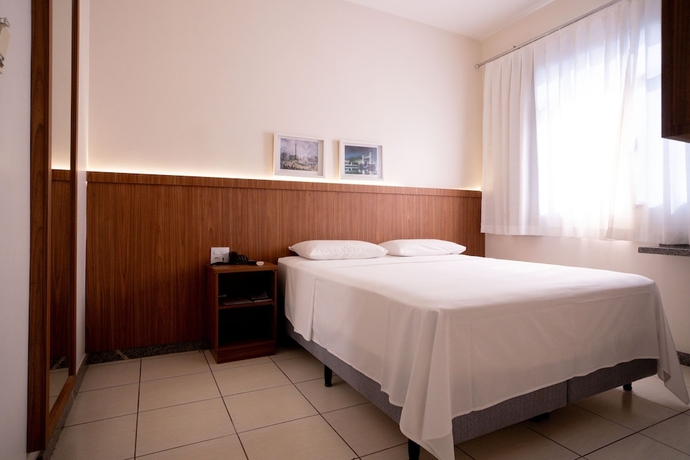 Imagen de la habitación del Hotel Concei&ccedil;&atilde;o. Foto 2
