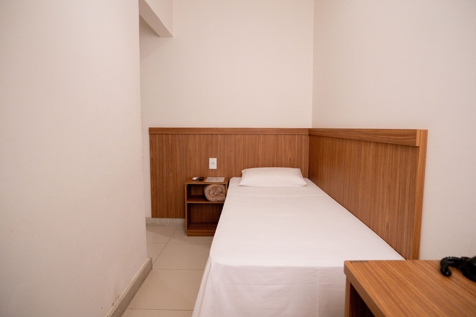 Imagen de la habitación del Hotel Concei&ccedil;&atilde;o. Foto 6