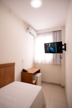 Imagen de la habitación del Hotel Concei&ccedil;&atilde;o. Foto 7