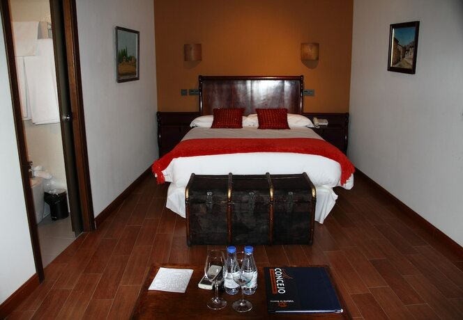 Imagen de la habitación del Hotel Concejo Hospeder&iacute;a. Foto 17