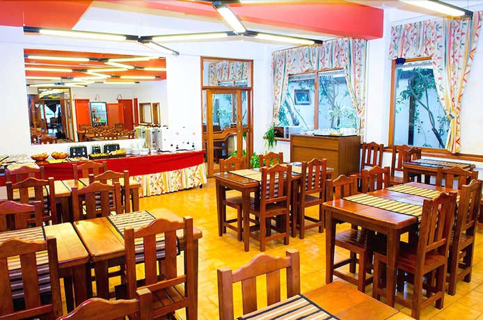 Imagen del bar/restaurante del Hotel Concept Bariloche. Foto 8