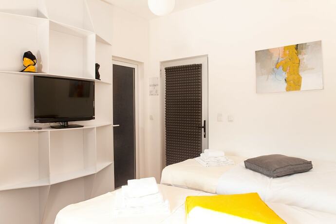 Imagen de la habitación del Hotel Concept Central. Foto 16