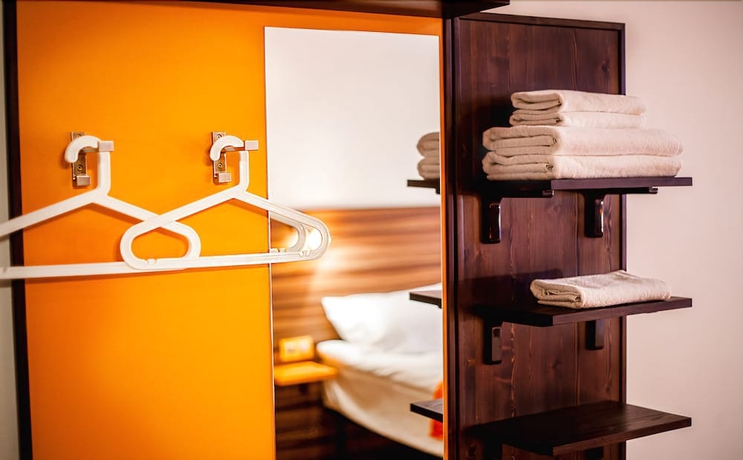 Imagen de la habitación del Hotel Concept. Foto 10