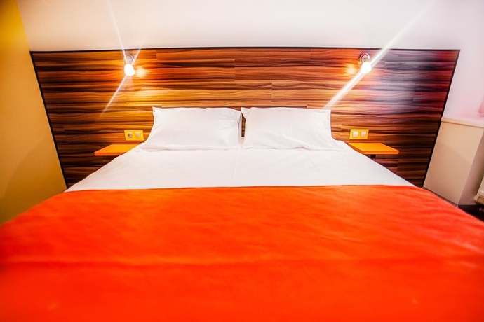 Imagen de la habitación del Hotel Concept. Foto 17