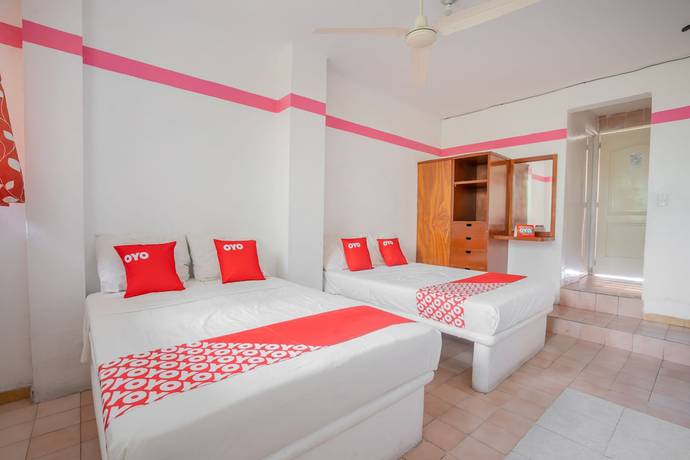 Imagen de la habitación del Hotel Conchamar. Foto 4
