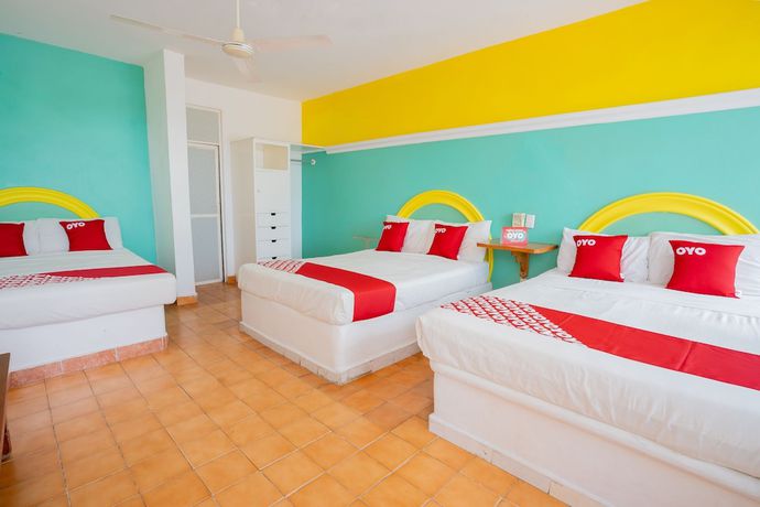 Imagen de la habitación del Hotel Conchamar. Foto 6