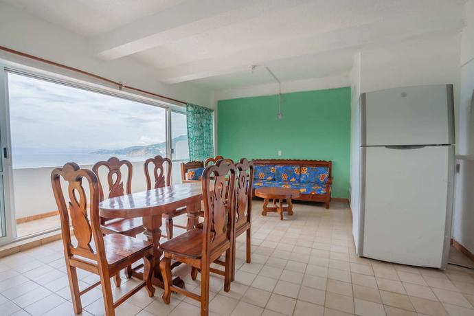 Imagen de la habitación del Hotel Conchamar. Foto 8