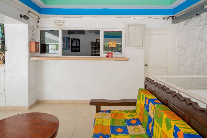 Imagen de los interiores del Hotel Conchamar. Foto 19