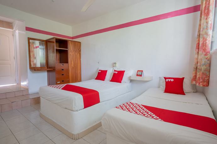 Imagen de la habitación del Hotel Conchamar. Foto 15