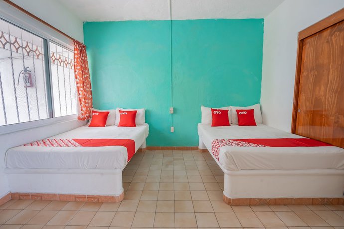 Imagen de la habitación del Hotel Conchamar. Foto 16