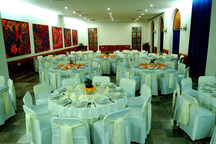 Imagen de los interiores del Hotel Concierge Plaza Colima. Foto 9